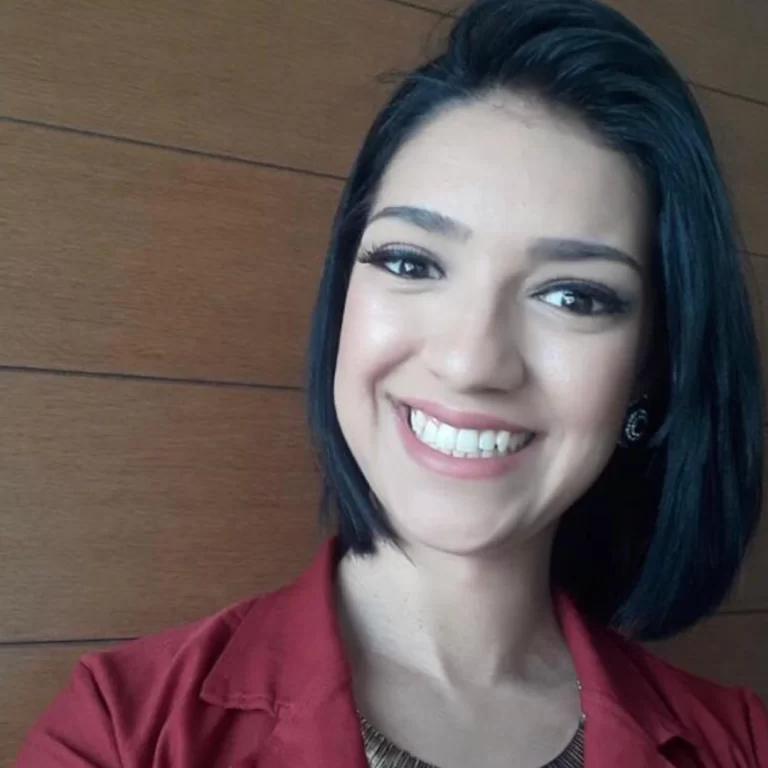 Elisa de Souza Castro